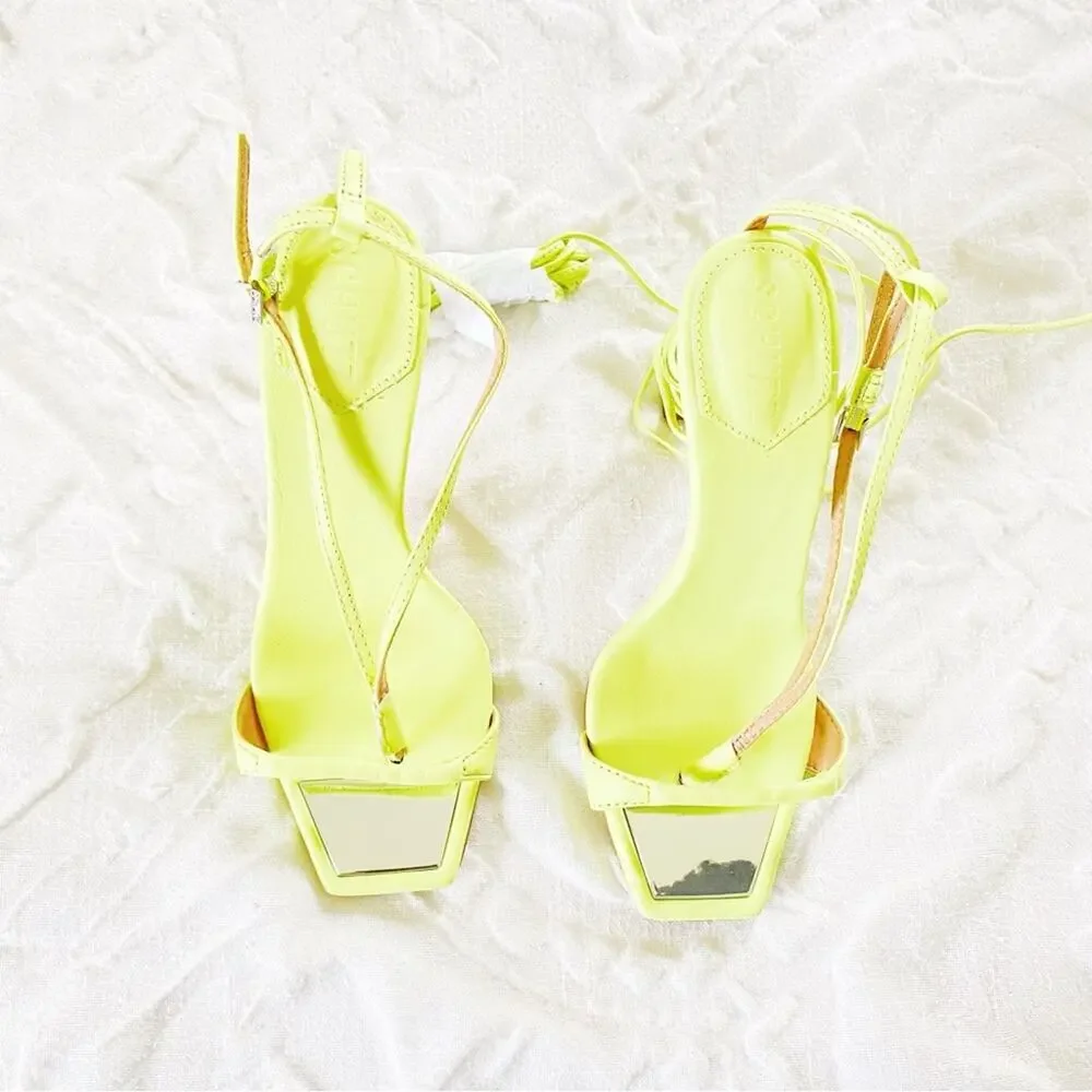 Schutz Vikki Leather Sandal Size 5.5 New